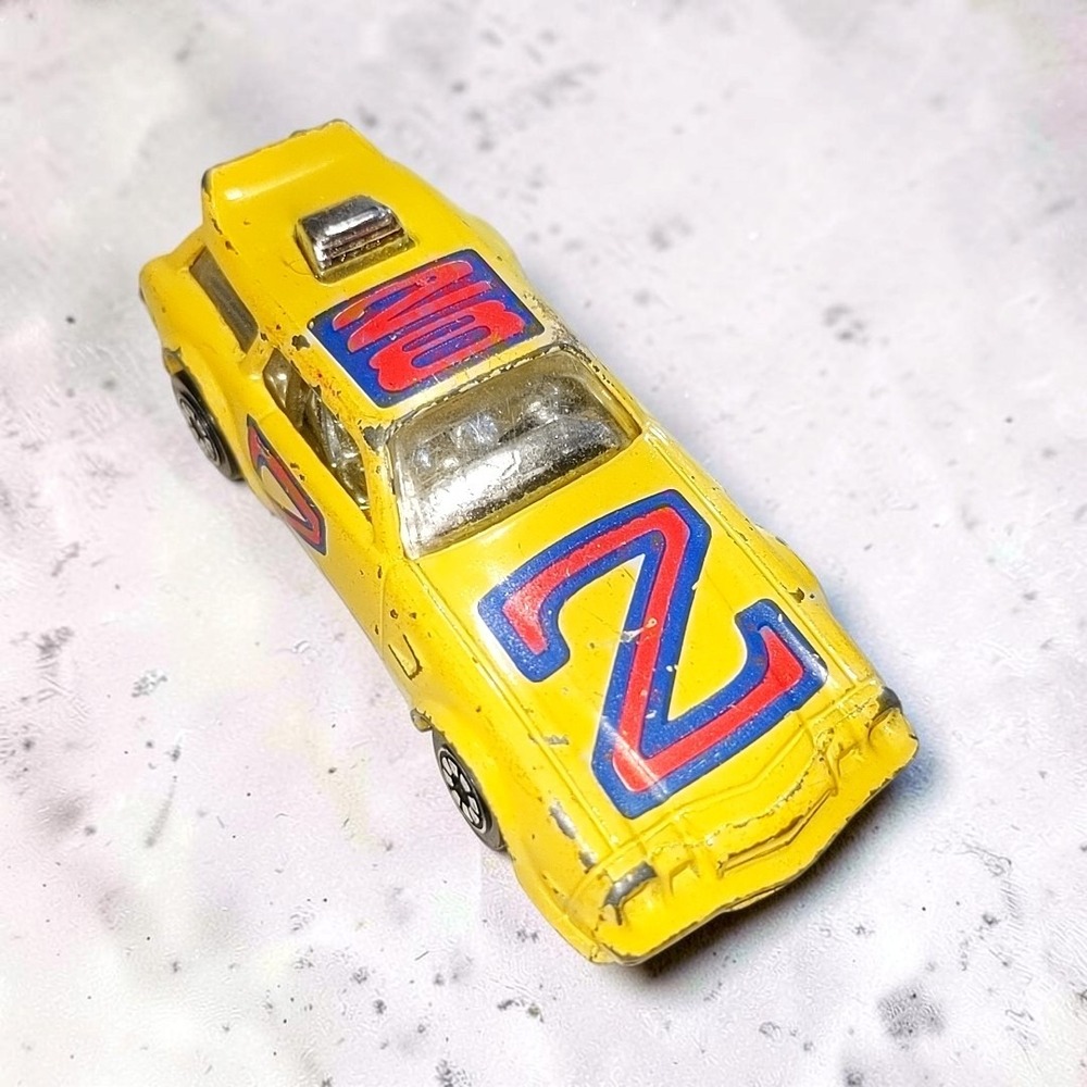 VTG Kenner Fast 111s Outlawer Z28 Chevy Camaro Wagon Yellow Diecast Car 1980 HK
